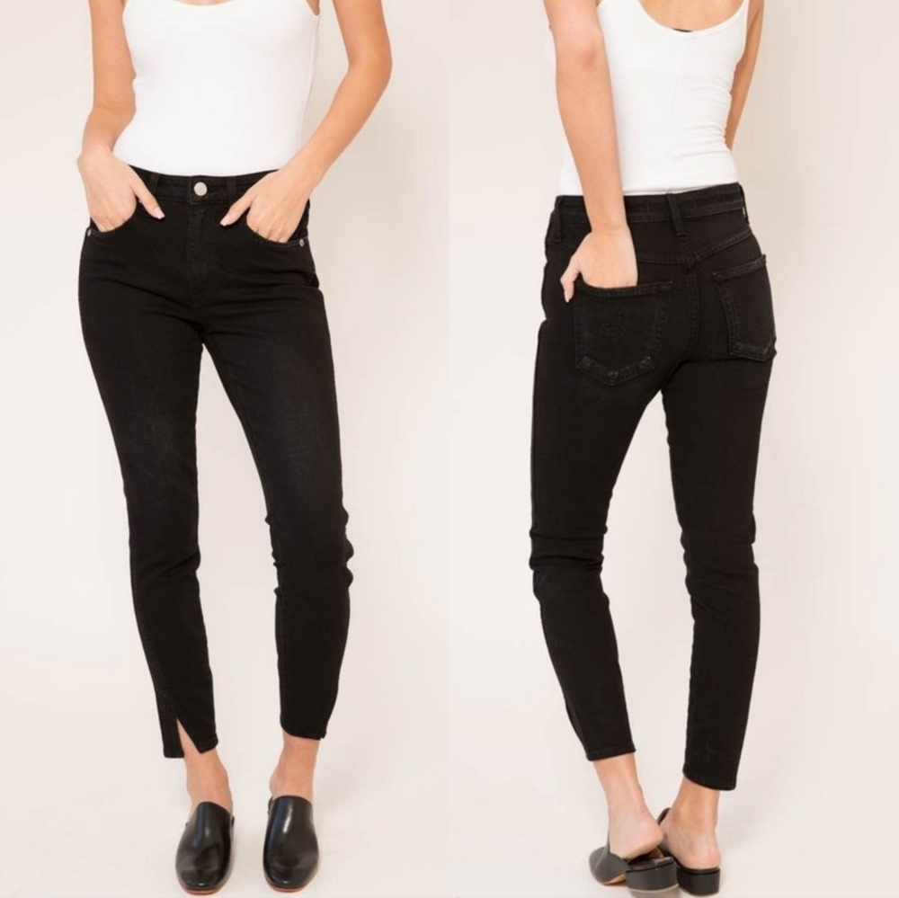 AMO Women's‎ High Rise Twist In Black Magic Jeans